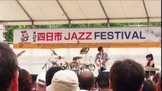 preview picture of video 'Senri's Super Session / digest @ 第2回 四日市 JAZZ Festival'