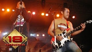 Download lagu Pas Band - Yob Eagger 2   (Live Konser Pariaman Sumbar 30 Juli 2006) mp3