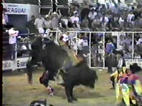 PERASSA PRODUÇÕES    RODEIO DE URUPÊS   1997     Furmiguinha vs Pedra 90  cia  chicão falqui