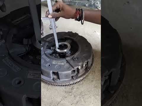 clutch finger set, pressure plate#viral#short#ashok Leyland bs4 #mechanic Group
