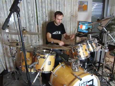 Vital Tech Tones Crash Course Drumsolo