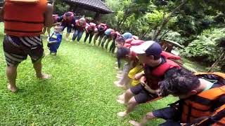 preview picture of video 'Citumang Body Rafting'