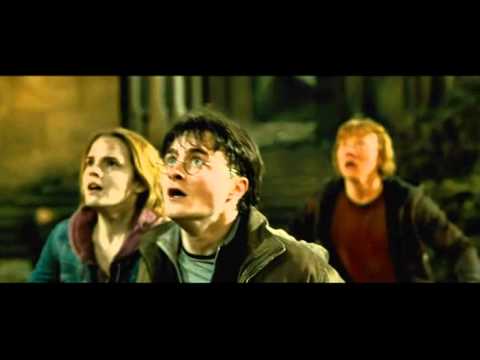 First Look Behind the Scenes of Harry Potter and the Deathly Hallows - Part 2