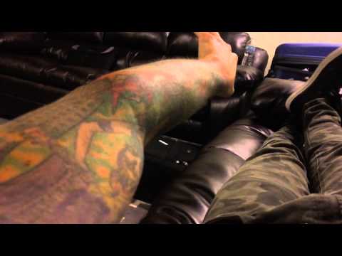 Jake Pitts VLOG Edition - Episode 11 - A few days start to run together on tour