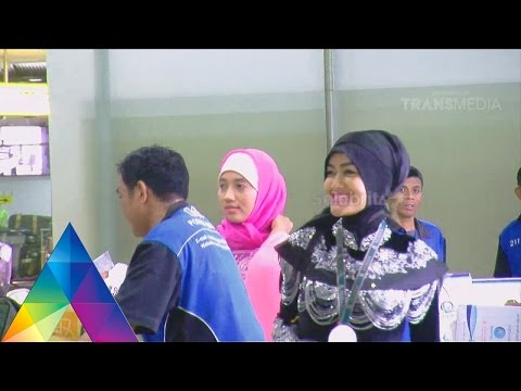 SELEBRITA - CERITA JULIA PEREZ SEPULANG UMROH