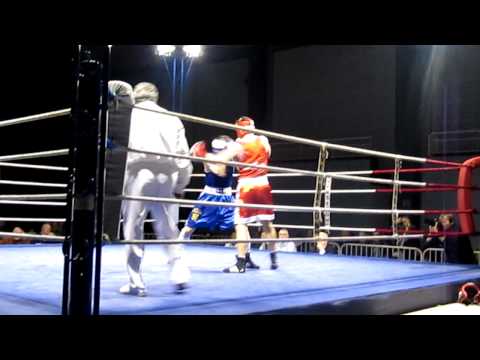 BOXE   R.SAYTAKHANOV & M. WEBER  raund-1