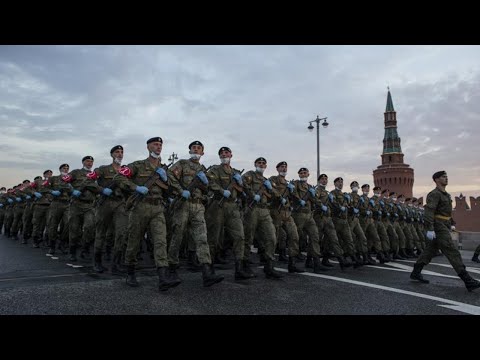 Ao vivo: Rússia comemora 75º aniversário do desfile do Dia da Vitória na Praça Vermelha