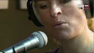 Remix voor War Child: Sandra van Nieuwland &amp; Kensington - Another Love