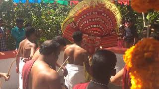 preview picture of video 'Kelankulangara bagavathy theyyam'