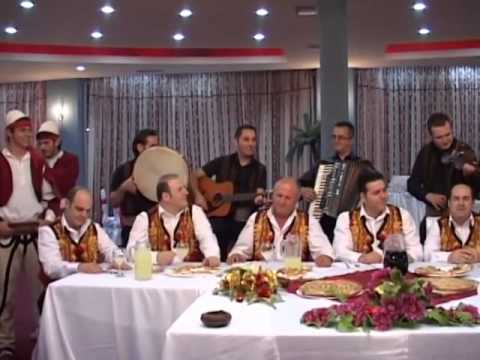 Grupi i Valleve "ILIRIDA" - Sofra shkupjane - bubullim ke shkambi kavajes