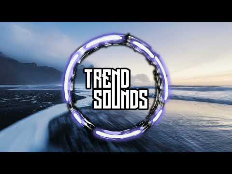 Dallerium & Lanns & Replay M - Won't Be Walking Away