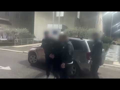 Mbushi qelitë e Elbasanit me drogë, arrestohet polici i burgut, e pësojnë familjarja dhe i dënuari