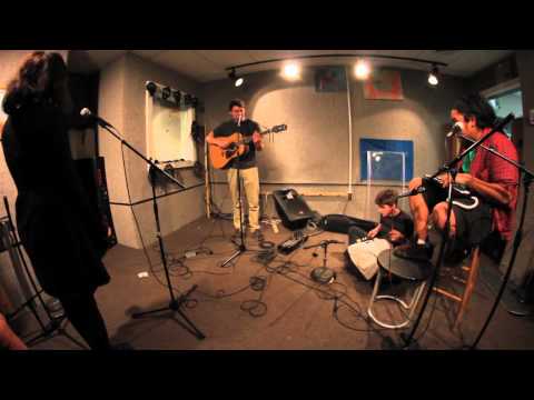 The Front Bottoms- Flashlight (Live at WKDU)