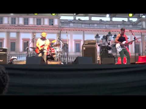 Brianza Blues Festival 2011: Electrified Soul - Keep You Satisfied