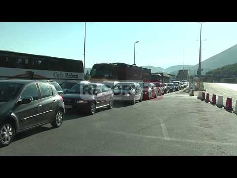 Report TV - Fluks në doganën e Morinës,qindra kosovar drejt plazheve shqiptare