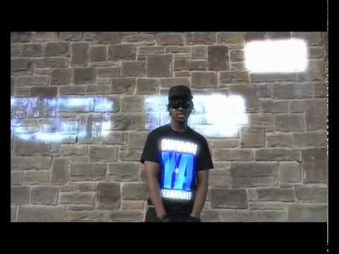 Hoodz Up presents Papi   Face - OutRage [ Nottz ]