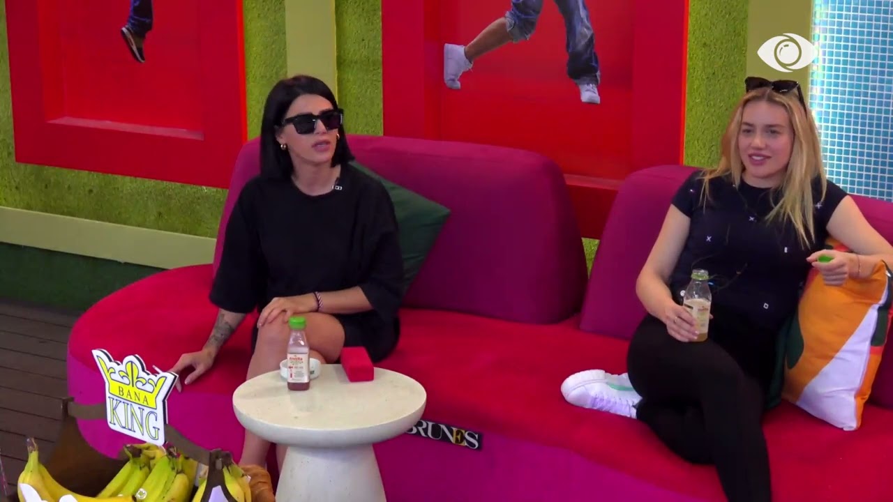 “Po shkon 30 vjeç, mendja fyell…”/ Romeo debaton me Ilnisën