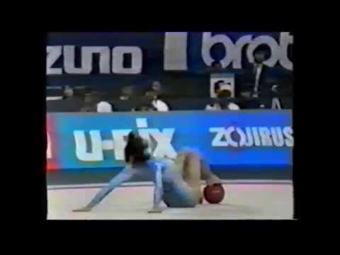 Alina DRAGAN (ROM) ball - 1986 World Cup AA