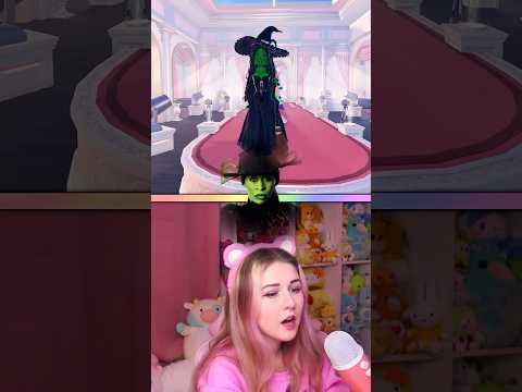 GUESS THAT CHARACTER IN DRESS TO IMPRESS ❓ #roblox #dresstoimpress