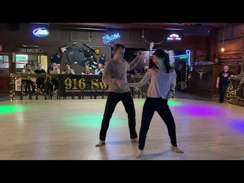 Austin Kois & Kathleen Sun @ 916 Swing (2/28/23)