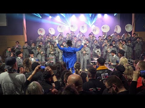 StrauSchoeh-Schlurbi - Freed From Desire / Bro Hymn