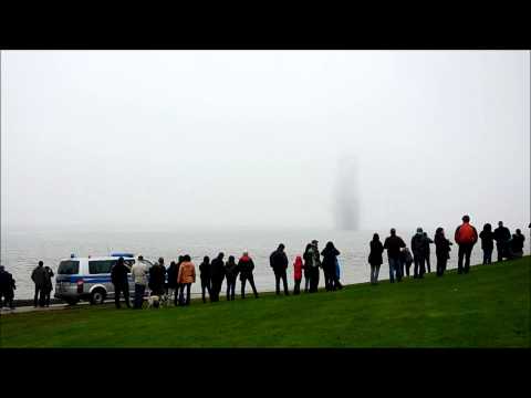Sprengung einer Fliegerbombe am Südstrand in Wilhelmshaven