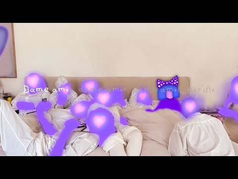 Sia - Gimme Love (Official Spanish Lyric Video)