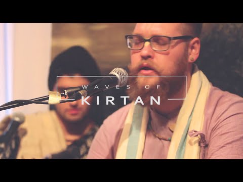 WAVES OF KIRTAN #48 // Amala Harinam Prabhu - Vaishnava Winter Festival 2019