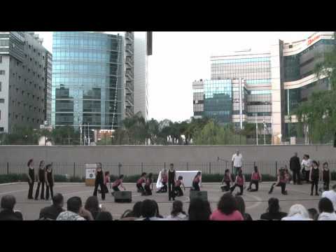 להקת "הקול במחול" הדר המושבות פתח תקווה - שלגיה