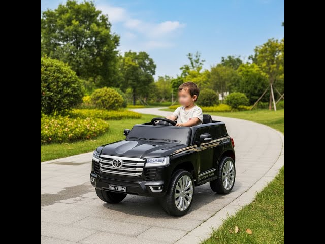 جيب تويوتا لاندكروزر للأطفال كهربائي دفع رباعي 12V - ريموت، بلوتوث - LENO C402