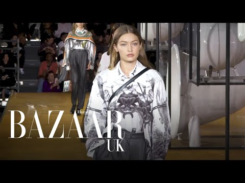 download lagu mp3 mp4 London Fashion Week 2019, download lagu London Fashion Week 2019 gratis, unduh video klip London Fashion Week 2019