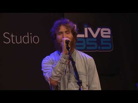 Mike Posner - How It's Supposed to Be (LIVE 95.5)