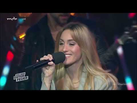 Franzi Harmsen - All das (LIVE) (16.04.22 - Das MDR Osterfeuer 2022)