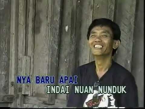 Ngengam Semenggat - Michael Jemat (Versi Lama)