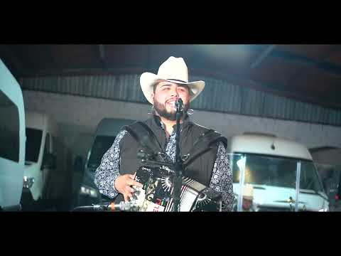 El Árbol de la Horca - Elías Medina & Akilatados (Corridos y Caguamas)