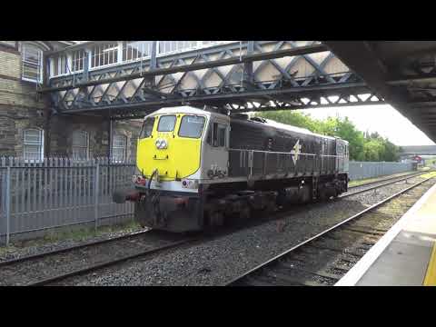 No.85 Merlin , GM 075 & MPV 790 at Dundalk. 27/9/15