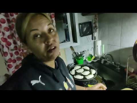 1434- Adrián Maggi. Empanadas santiagueñas en San Andrés de Giles