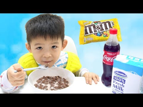 Johny Johny Yes Papa Nursery Rhymes Songs for Kids - Funny baby Xavi & real food and candy for mom