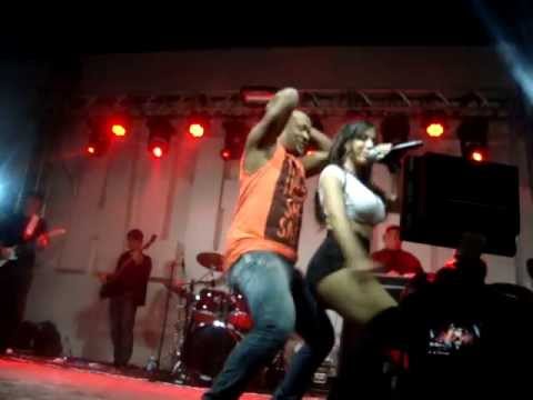 Anitta no Salgueiro - Pretin
