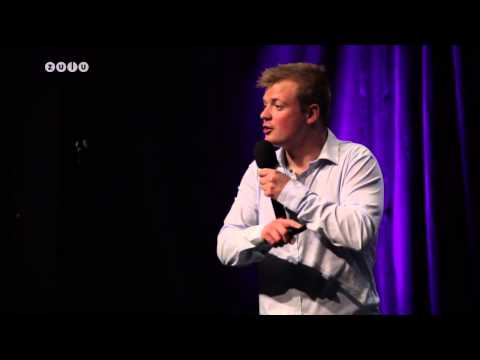 Tobias Dybvad om side 9-pigen