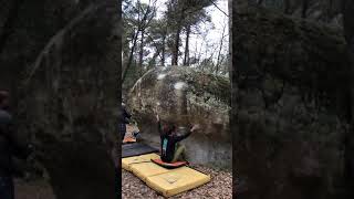 Video thumbnail of El Xavi també Tiba, 6b+. Savassona