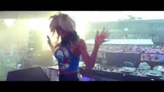 Brooke Evers 2015 Eatons Hill Hotel