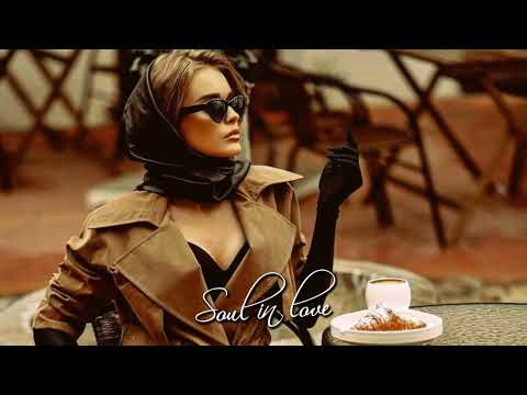 French Fuse • Les Feuilles Mortes