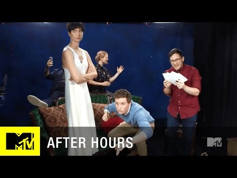 Mannequin Challenge Fantastic Beasts #MannequinChallenge | After Hours w/ Josh Horowitz | MTV News