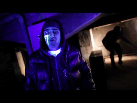 Pharao & Johnny Bonaire - Stap Erin (Official Video)