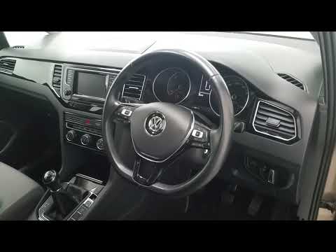 151 SO 684 - 2015 Volkswagen Golf HIGHLINE 1.6 TDI 110HP 5Dr 16,950