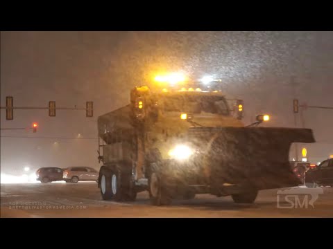 12-29-2020 Chicago, IL Suburbs - Rush Hour in Chicago isn't Phased by the Winter Storm