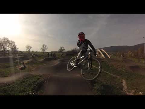 Junior Paroz --  biel trail