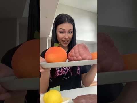 Trying the most beautiful dessert in La