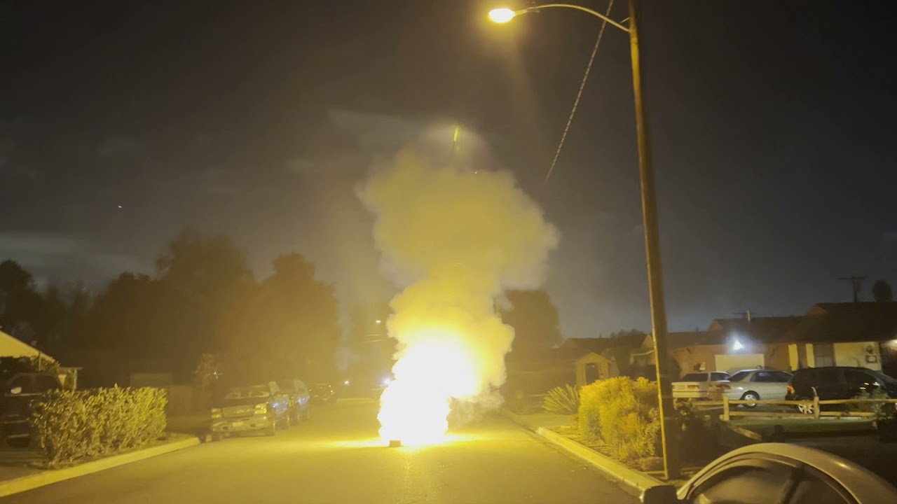 Watch video 3 Stage Nuclear Rocket Firework Now 3 Stage Nuclear Rocket Firework